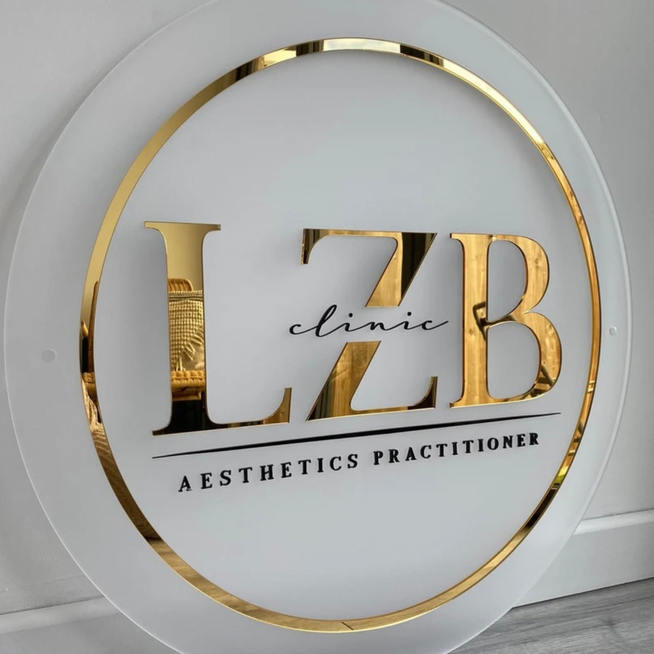 CUSTOM CIRCLE LOGO SIGN