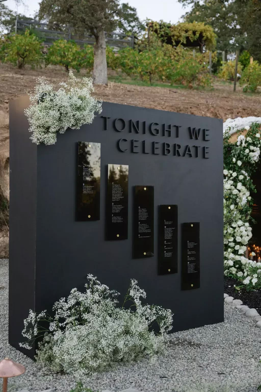 CUSTOM WEDDING SIGNAGE DESIGN